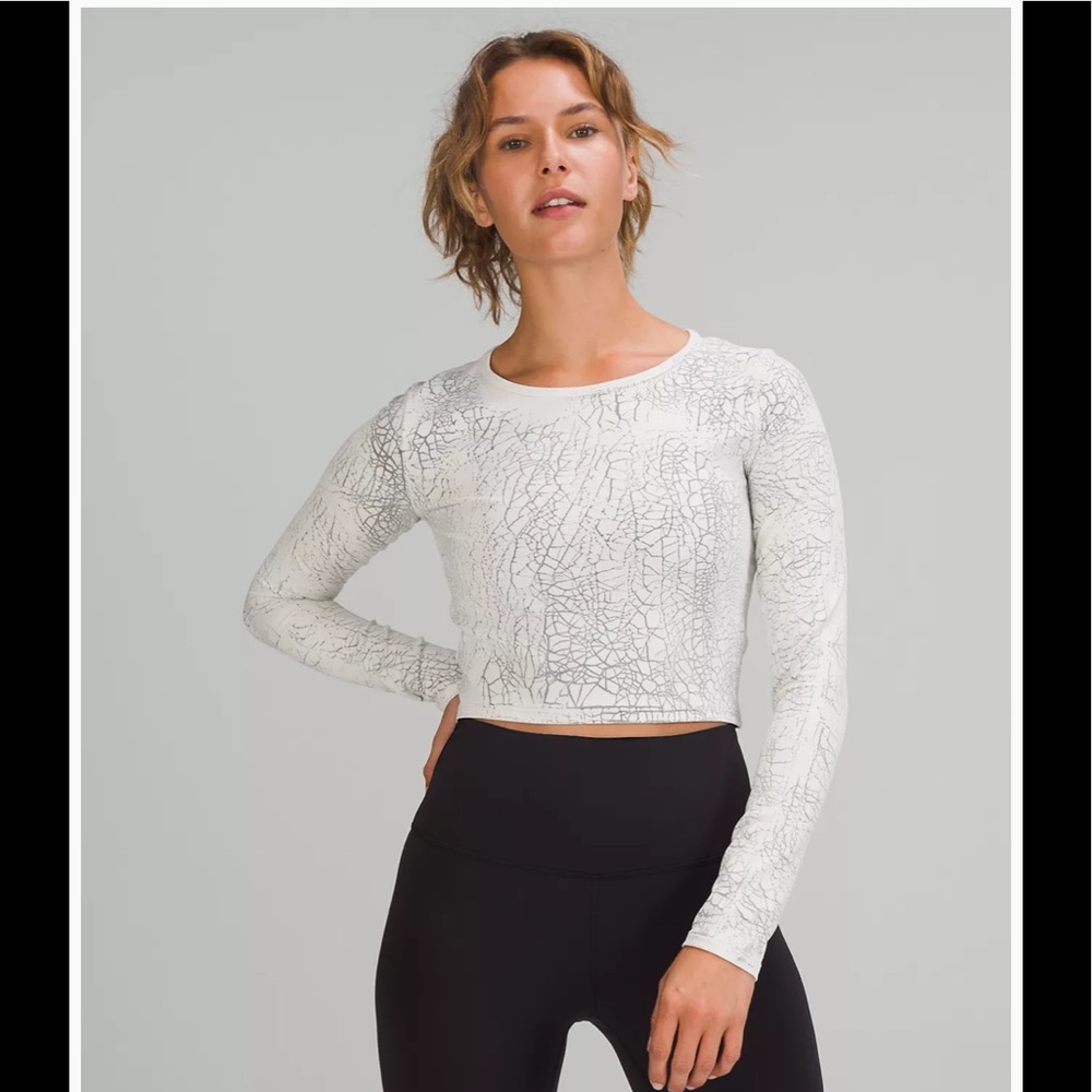 LULULEMON Wunder Train Cropped Long Sleeve Shirt